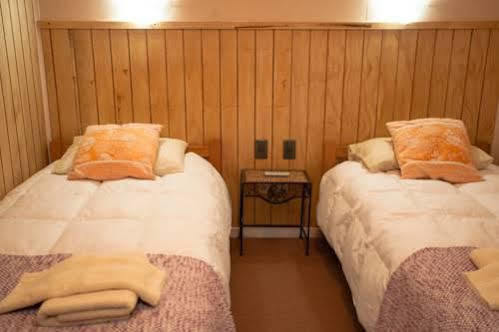 Hostal Alamo Patagonico 纳塔列斯港 外观 照片